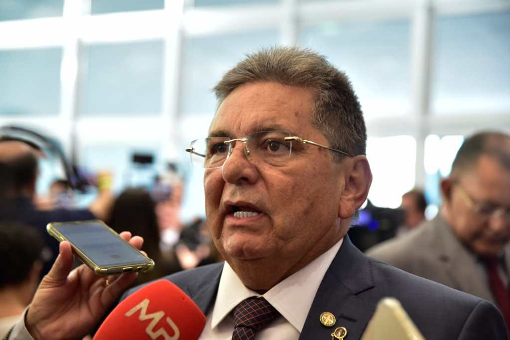 Adriano Galdino oficializa pré-candidatura ao Governo da Paraíba de dá ultimato ao Republicanos: “Ou me apoiam até dezembro ou saio para Partido da base de&nbsp;Lula