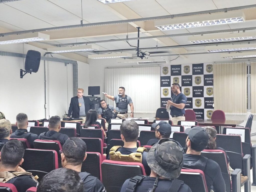 Operação Purgatio cumpre mandados contra integrantes de facção suspeitos de expulsar moradores em condomínios em João&nbsp;Pessoa