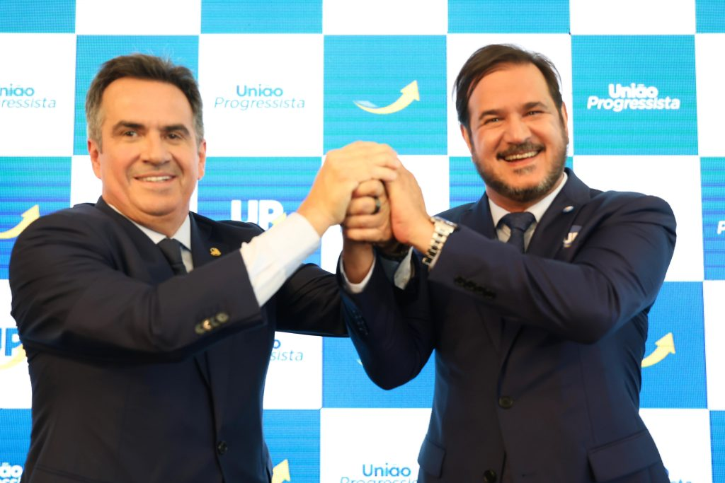 União Brasil e PP decidem deixar governo Lula e apoiar anistia a Bolsonaro
