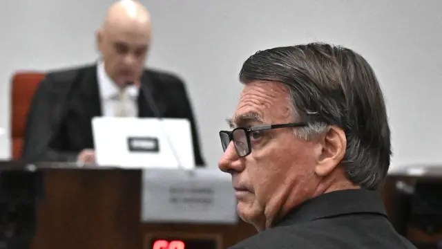 Bolsonaro não irá comparecer a julgamento no STF, informa&nbsp;defesa