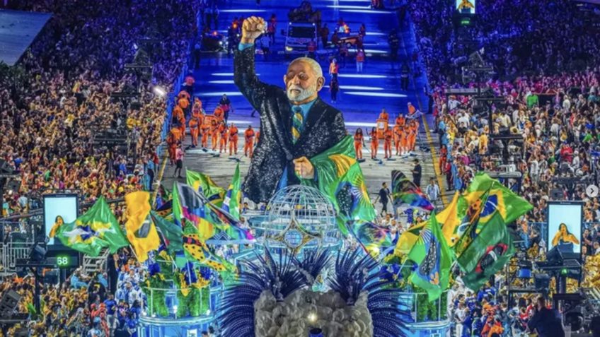 Escola que homenageou Lula, Acadêmicos de Niterói é rebaixada