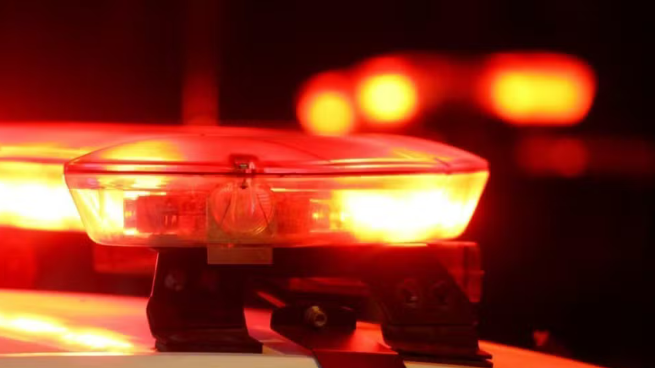 Homem morre e outros dois ficam feridos em ataque a tiros em Cabedelo