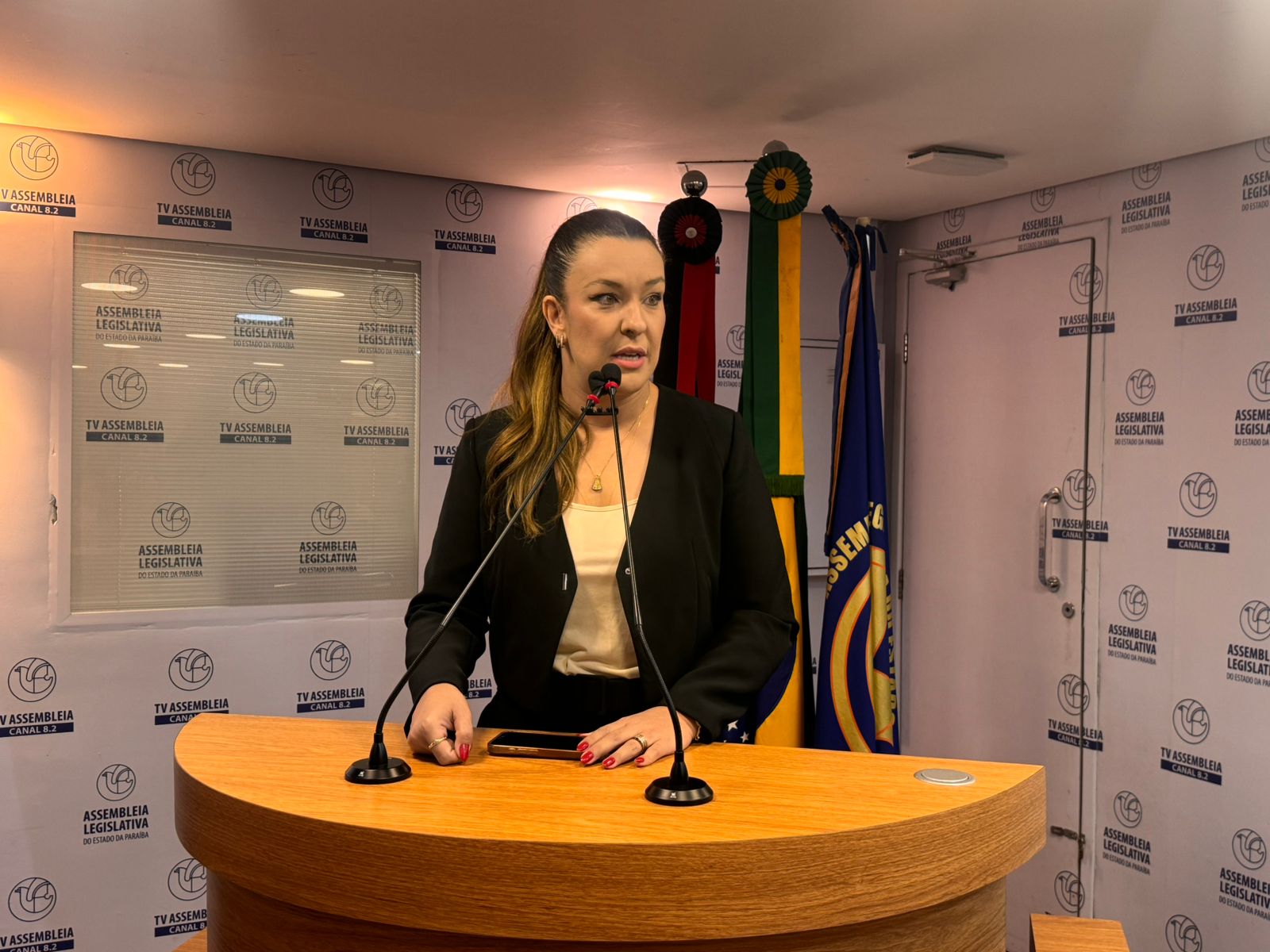 Camila Toscano propõe política estadual de proteção a pacientes em hemodiálise na Paraíba