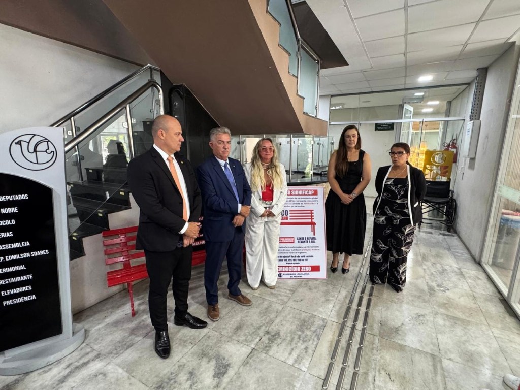 Camila Toscano participa de inauguração de Banco Vermelho e destaca protagonismo da ALPB na defesa das mulheres