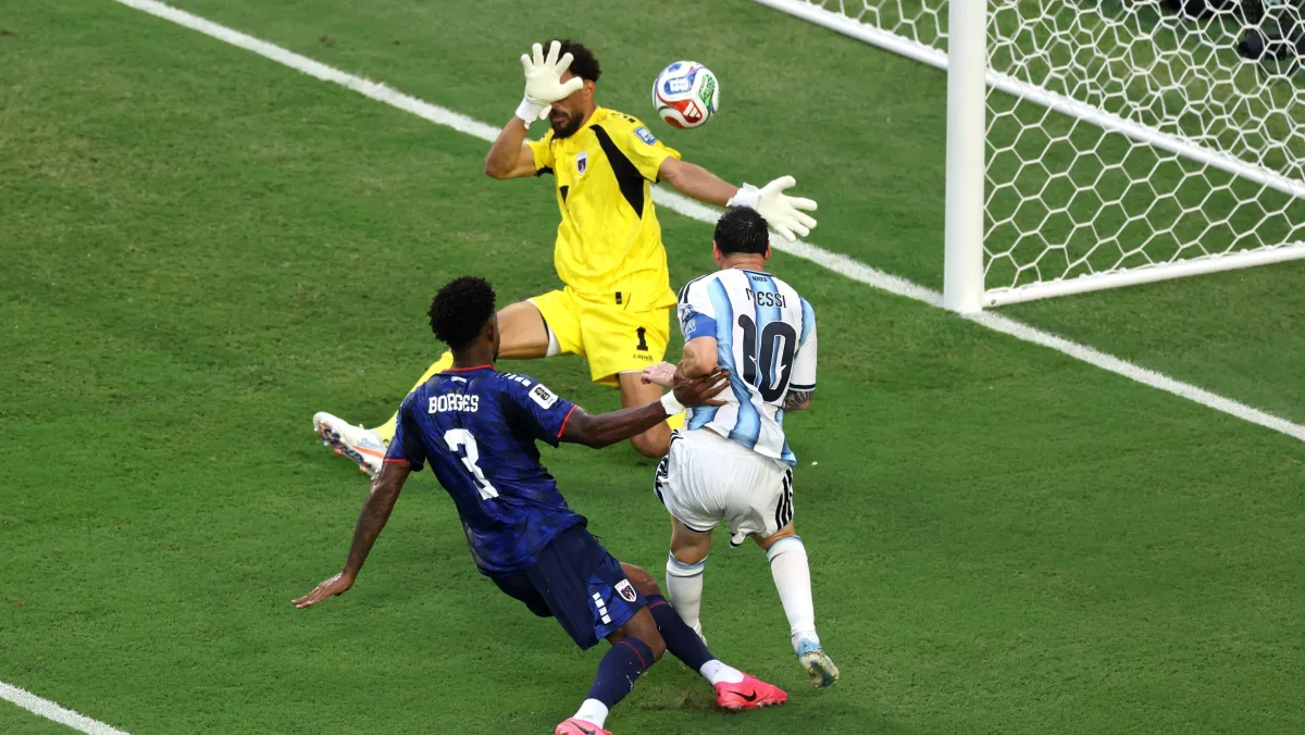 Argentina sofre, mas elimina Cabo Verde em jogo dramático na Copa do Mundo